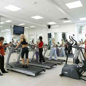 Зал кардио-тренажеров Фитнес-центр CONSTANTA Sport Днепр, Украина